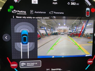 2025 MINI Cooper S Signature Plus - Certified **$2500 Rebate**