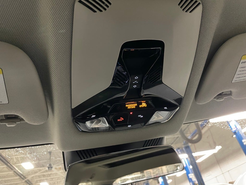 2025 MINI Cooper S Signature Plus - Certified **$2500 Rebate**