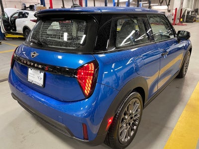 2025 MINI Cooper S Signature Plus - Certified **$2500 Rebate**