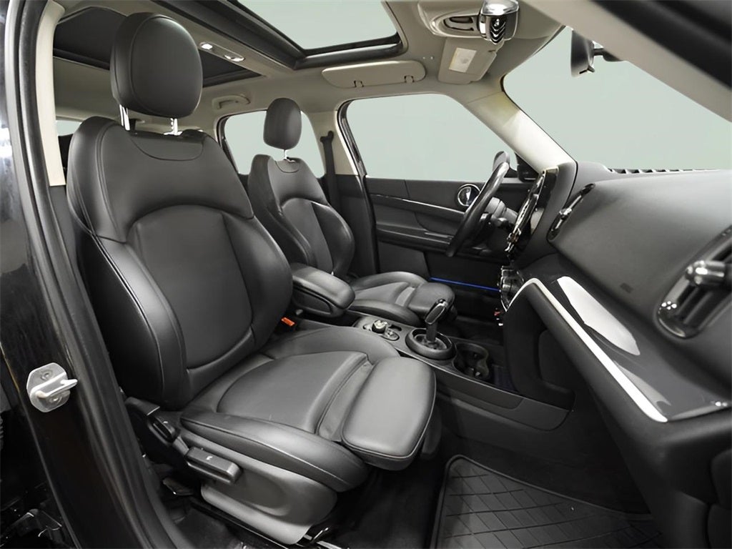 2020 MINI Cooper S Countryman Signature