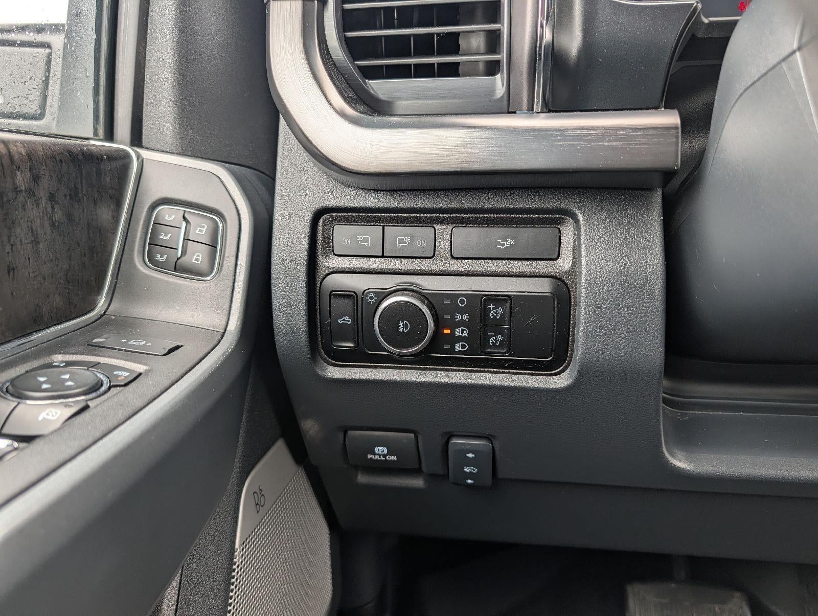 2024 Ford Super Duty F-350 Lariat