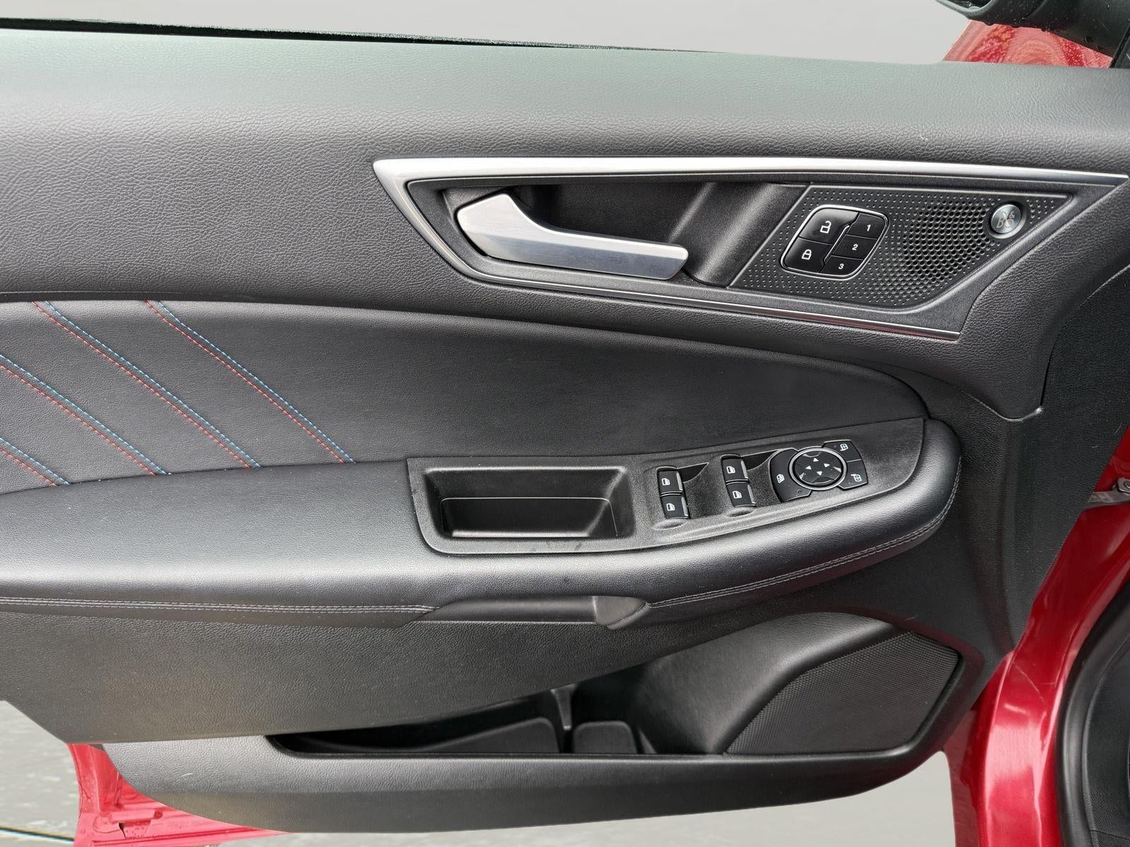 2023 Ford Edge ST