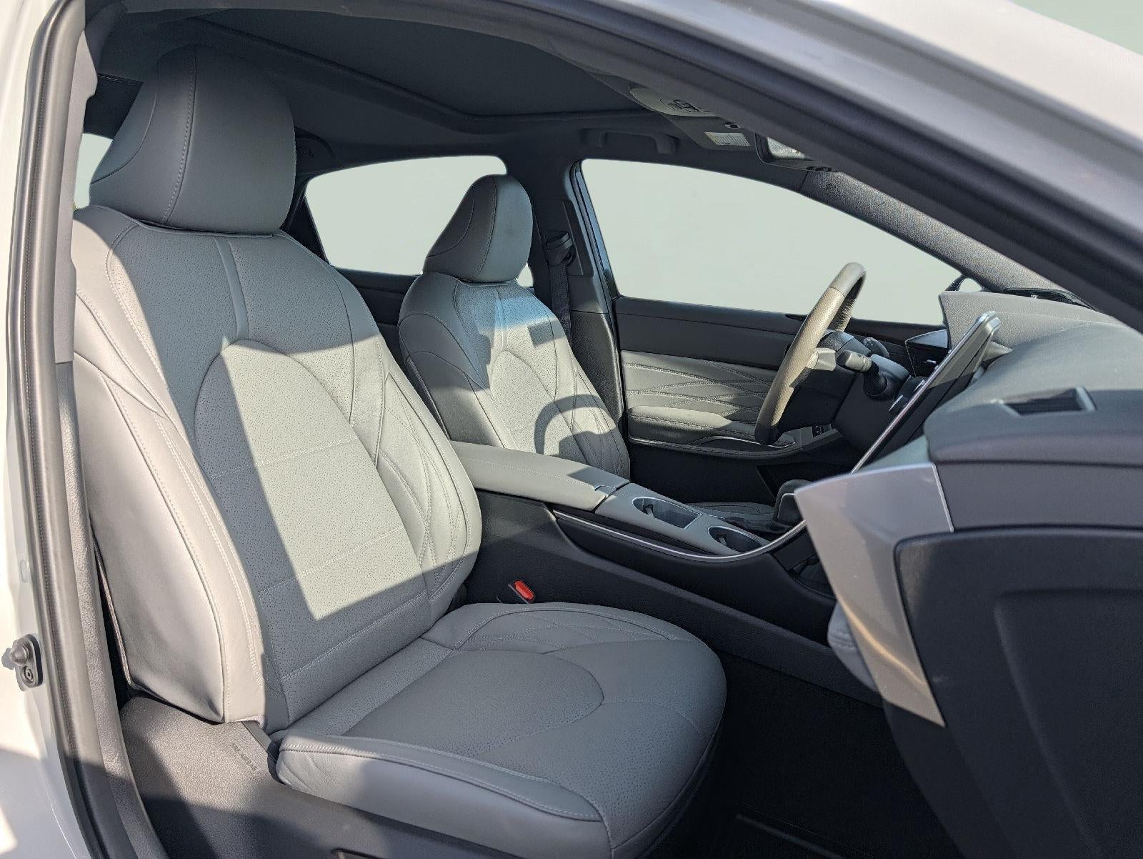 2022 Toyota Avalon Limited