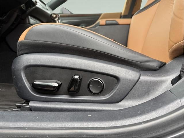 2023 Lexus ES 250 AWD 