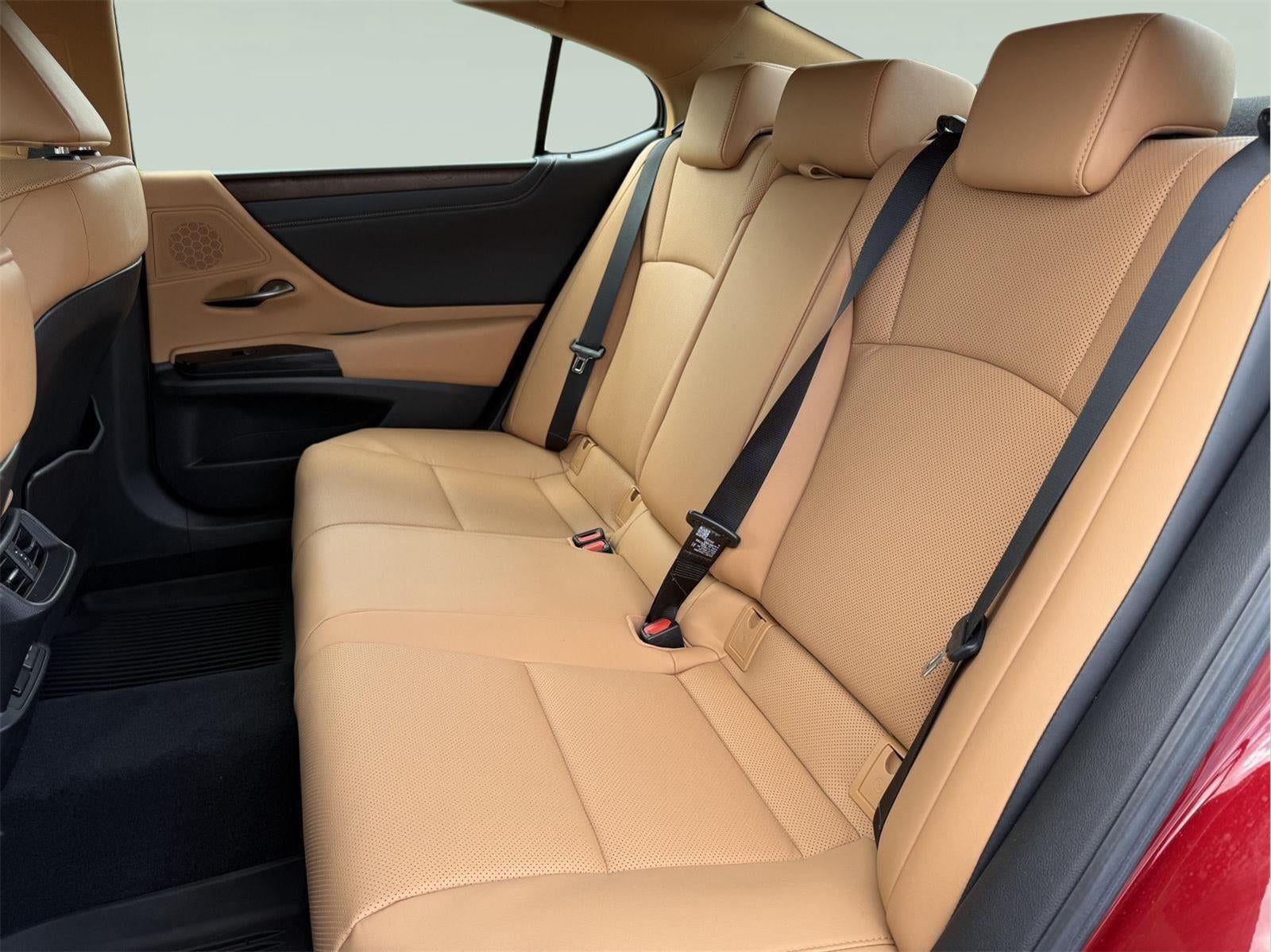 2023 Lexus ES ES 250