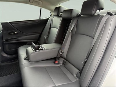 2024 Lexus ES 300h 300h