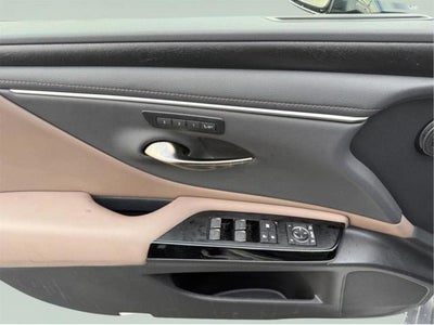 2025 Lexus ES 350 Base