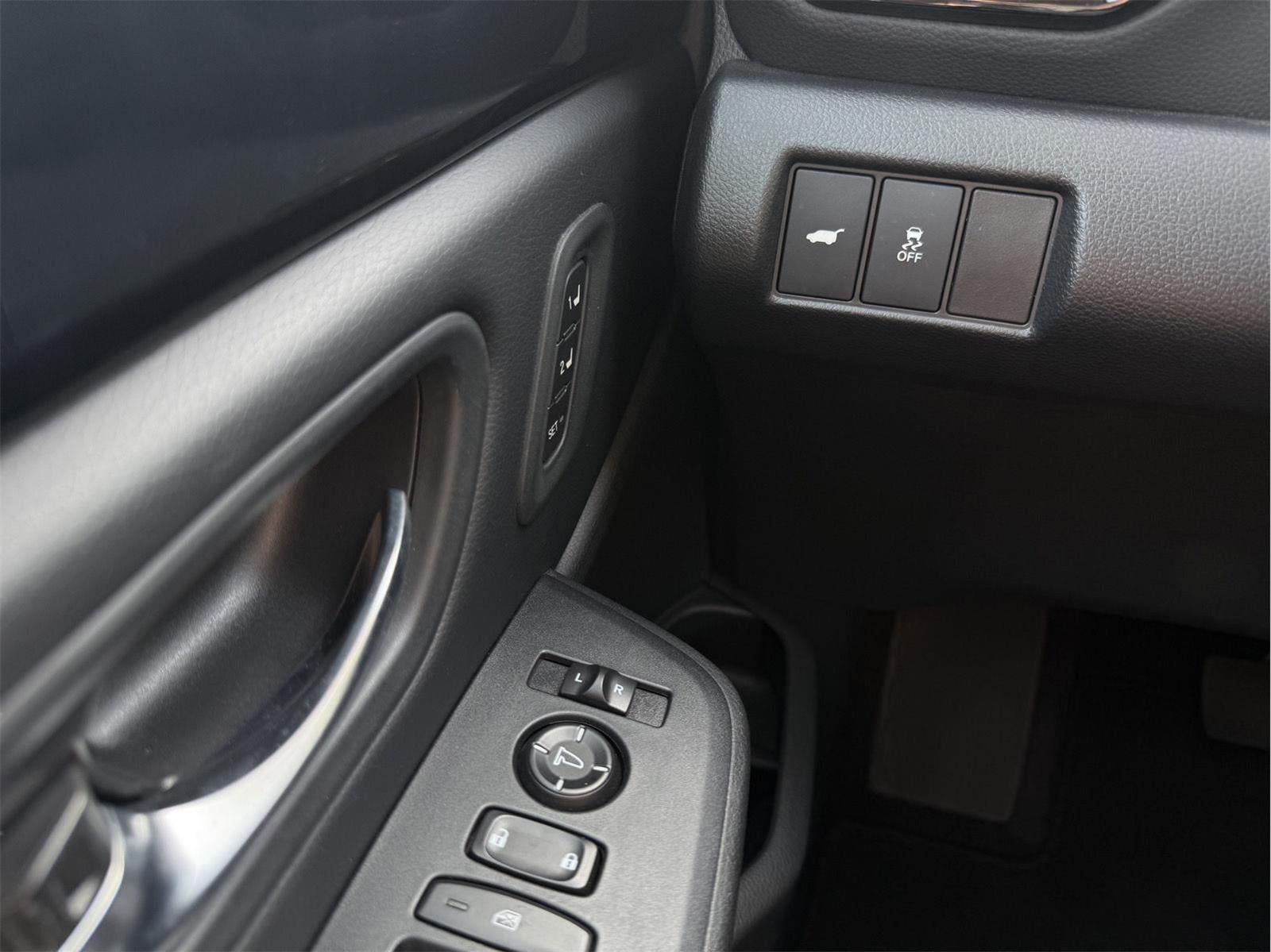 2023 Honda Pilot EX-L w/Rear Captain's Chairs