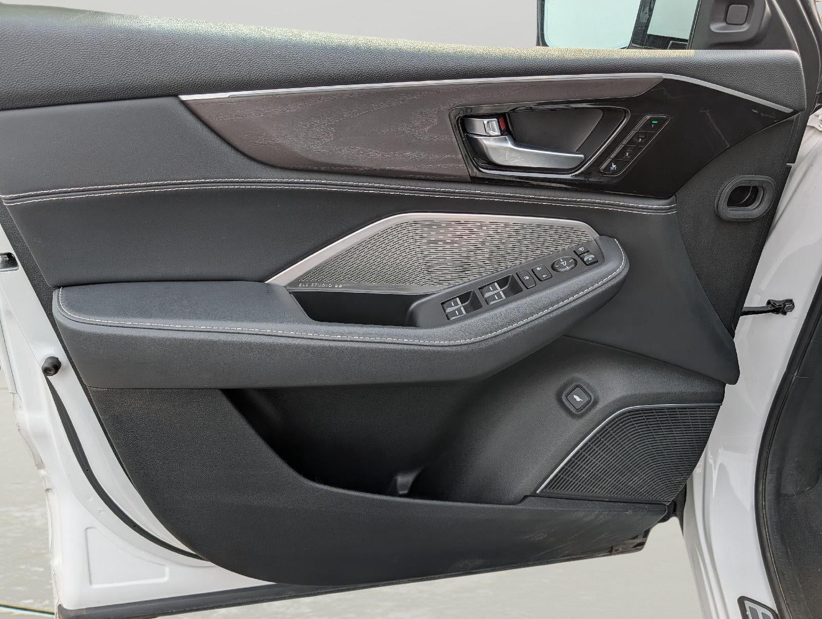 2023 Acura MDX SH-AWD w/Advance