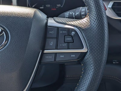 2026 Toyota Sienna Woodland Edition