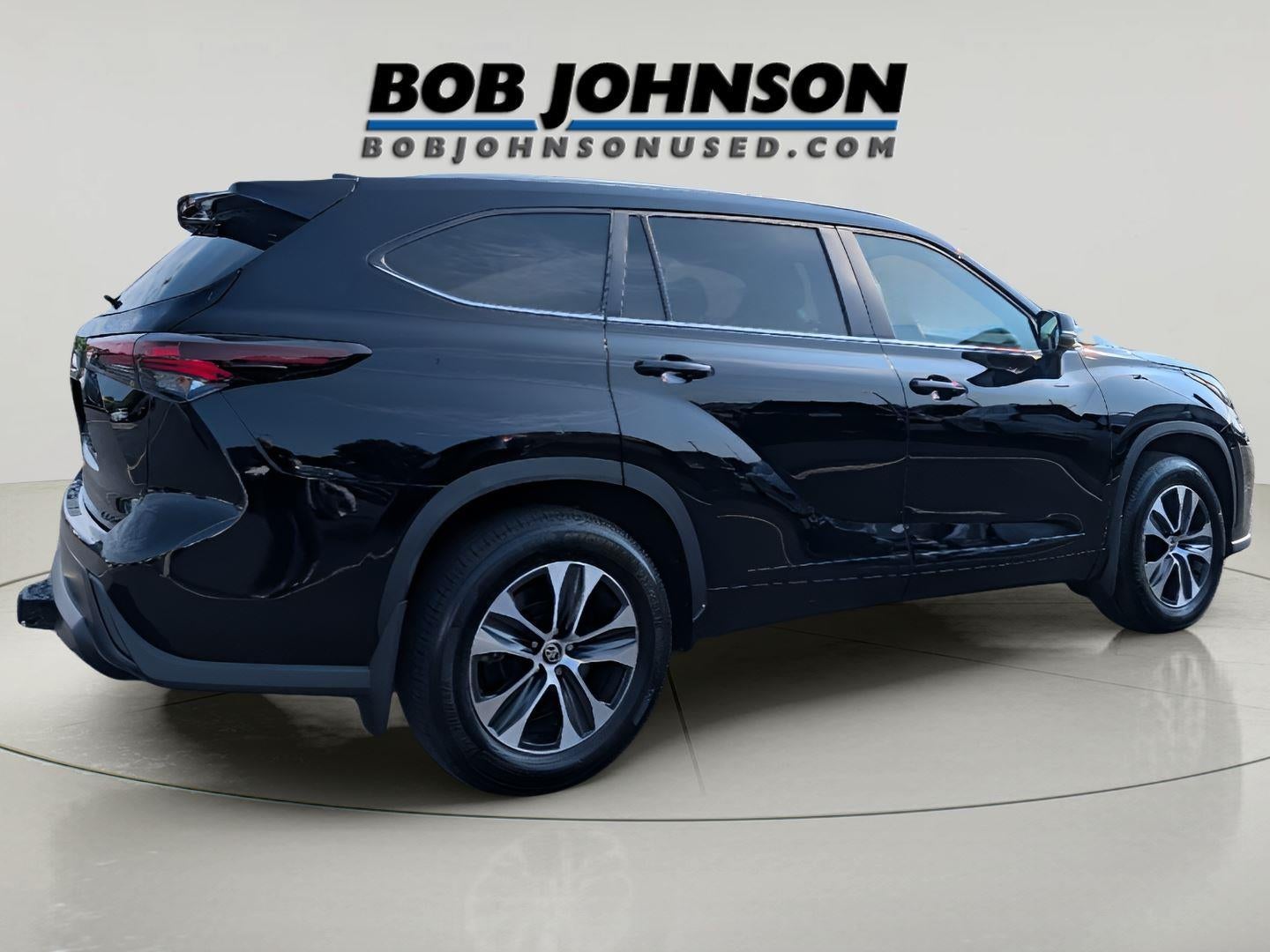 2025 Toyota Highlander XLE