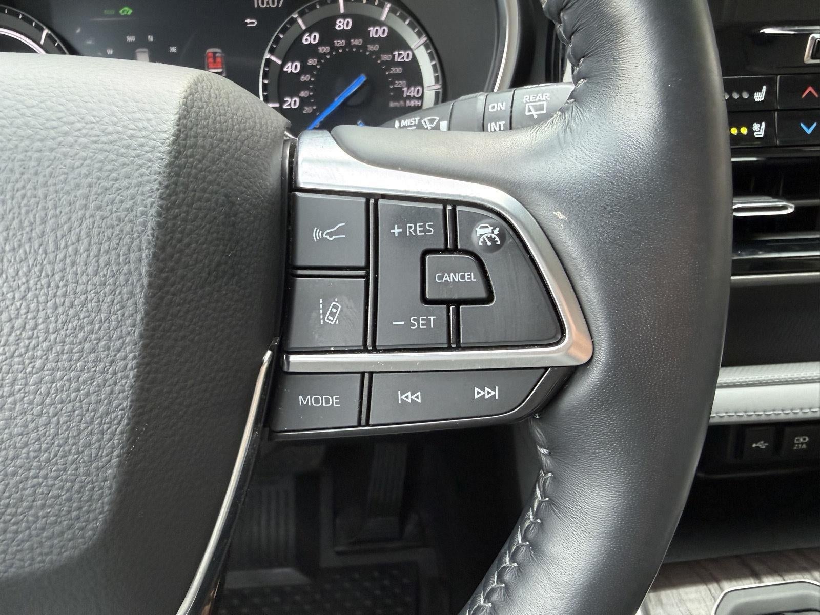 2021 Toyota Highlander Hybrid Limited