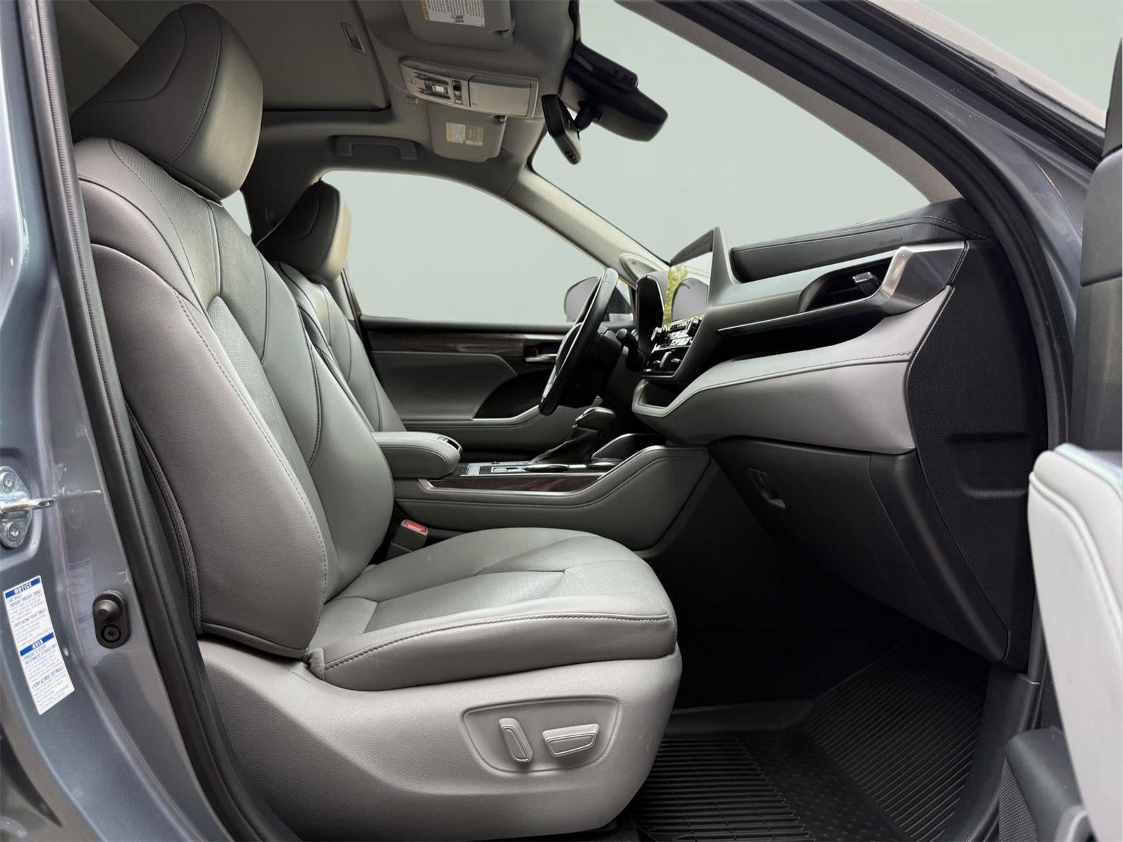 2021 Toyota Highlander Hybrid Limited
