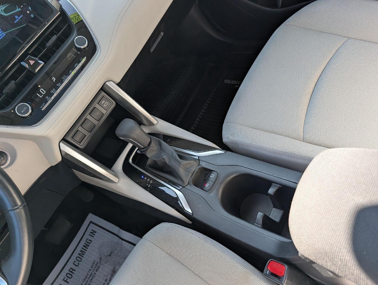 2023 Toyota COROLLA CROSS LE 4WD