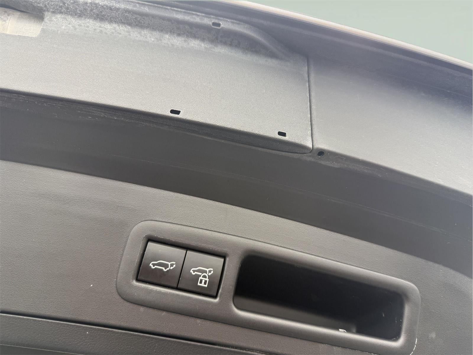 2023 Lexus UX 250h F SPORT DESIGN AWD