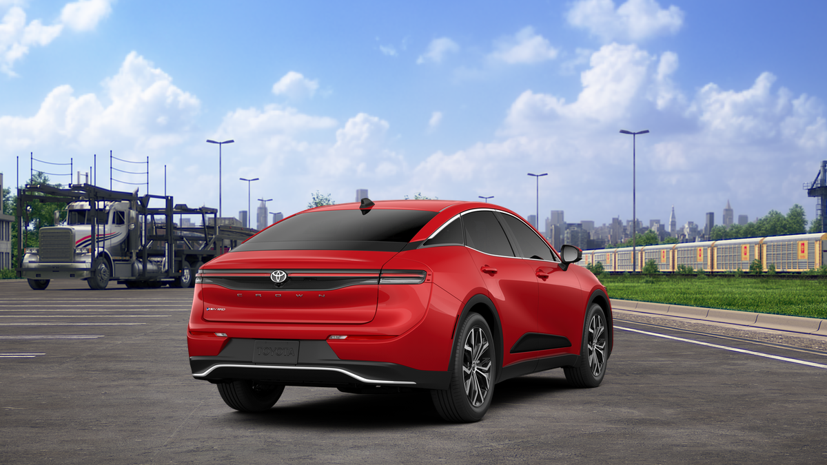 2026 Toyota Toyota Crown XLE