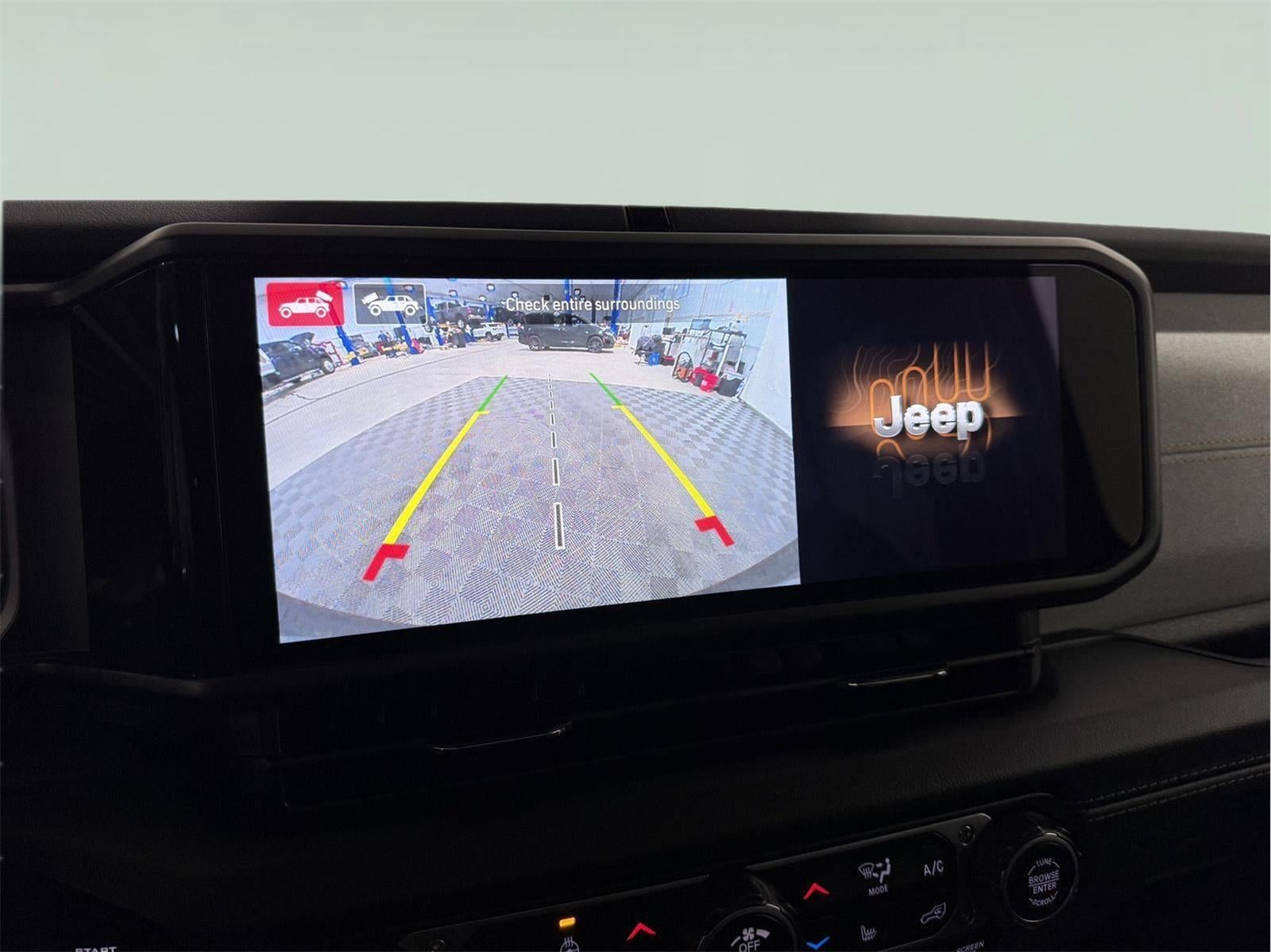 2024 Jeep Wrangler 4-Door Sahara