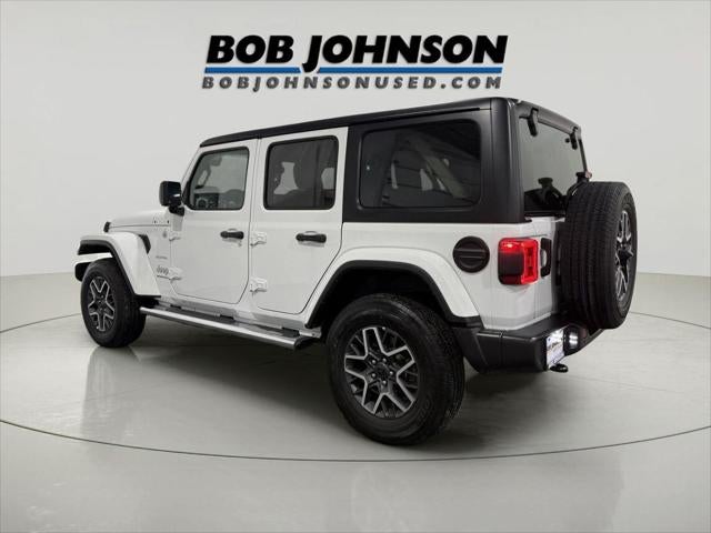 2024 Jeep Wrangler 4-Door Sahara