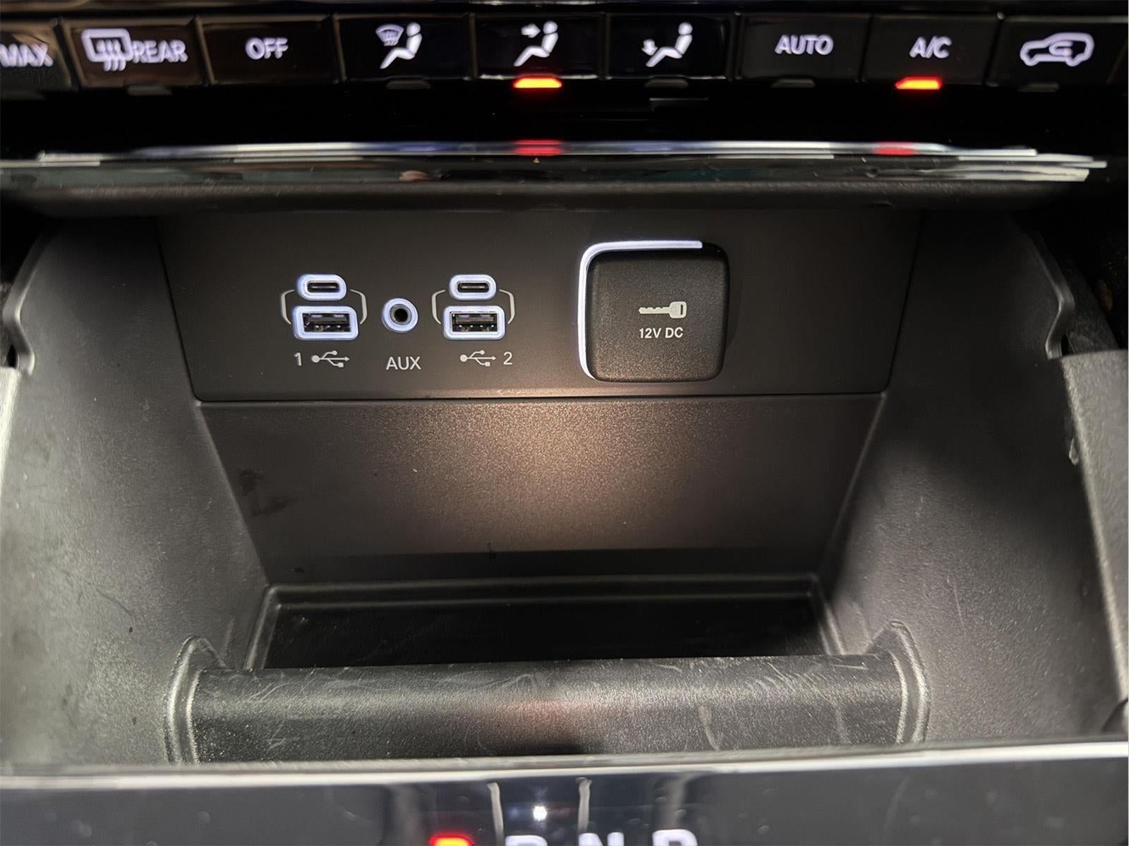 2023 Jeep Grand Cherokee Laredo 4x4
