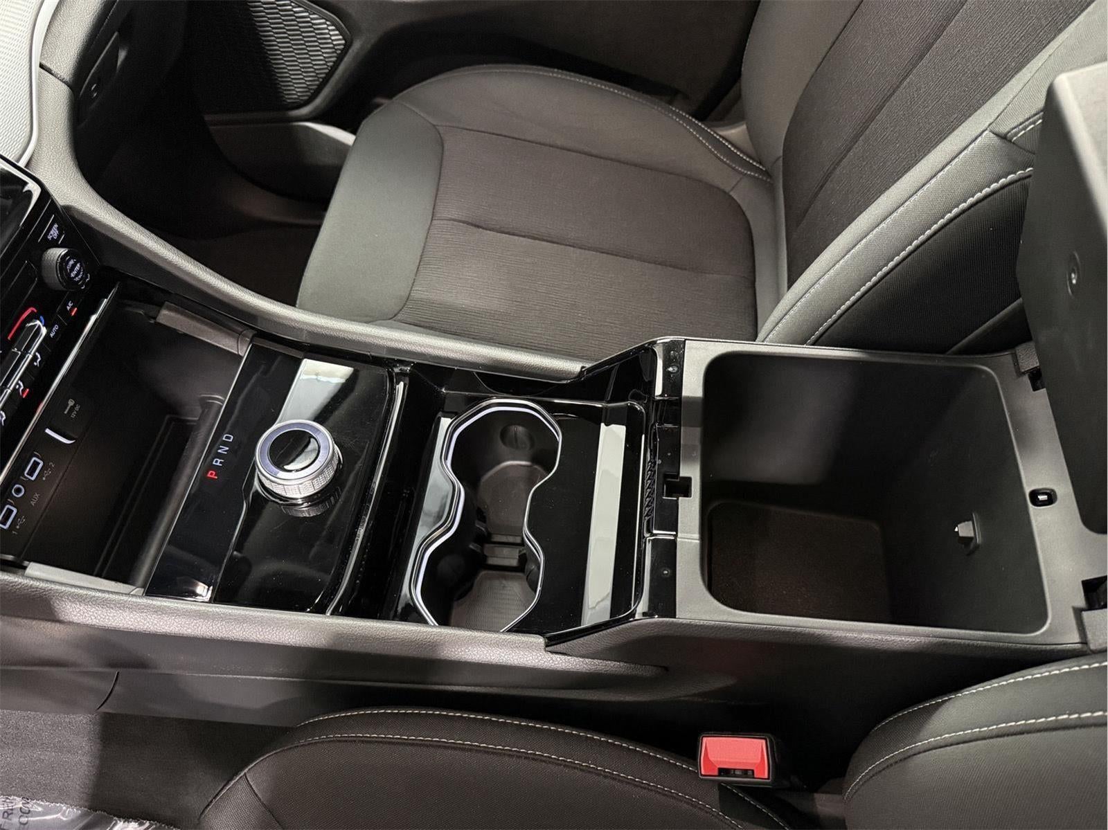2023 Jeep Grand Cherokee Laredo 4x4