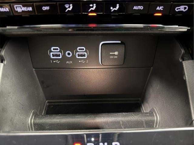 2023 Jeep Grand Cherokee Laredo 4x4