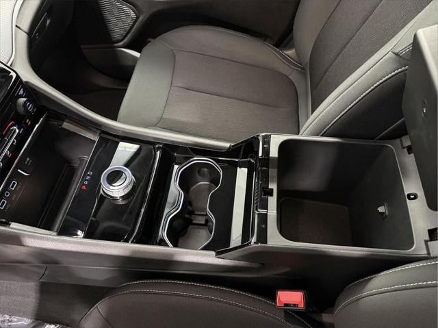2023 Jeep Grand Cherokee Laredo 4x4