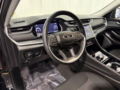 2021 Jeep Grand Cherokee L Laredo 4x4