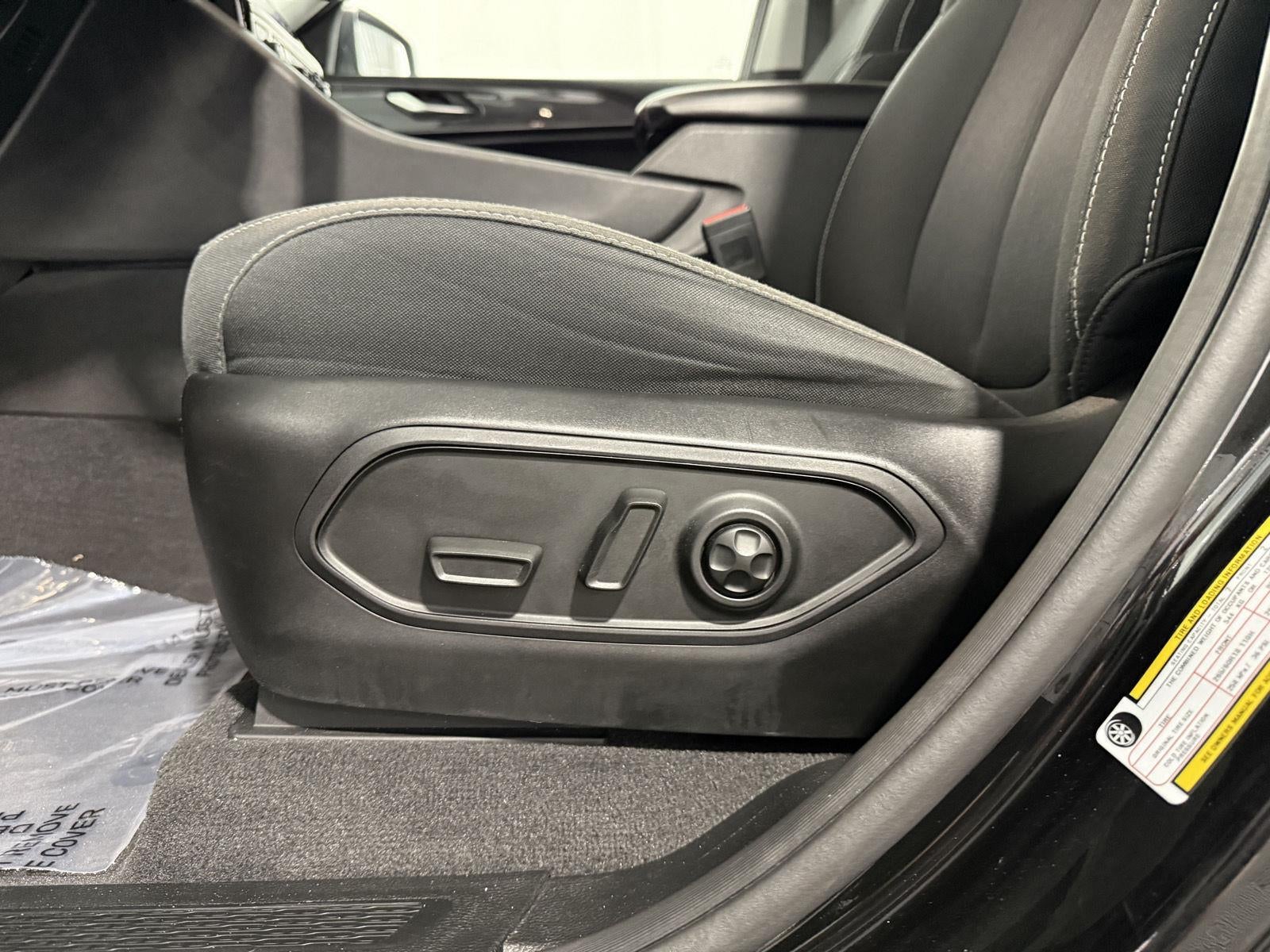 2021 Jeep Grand Cherokee L Laredo 4x4