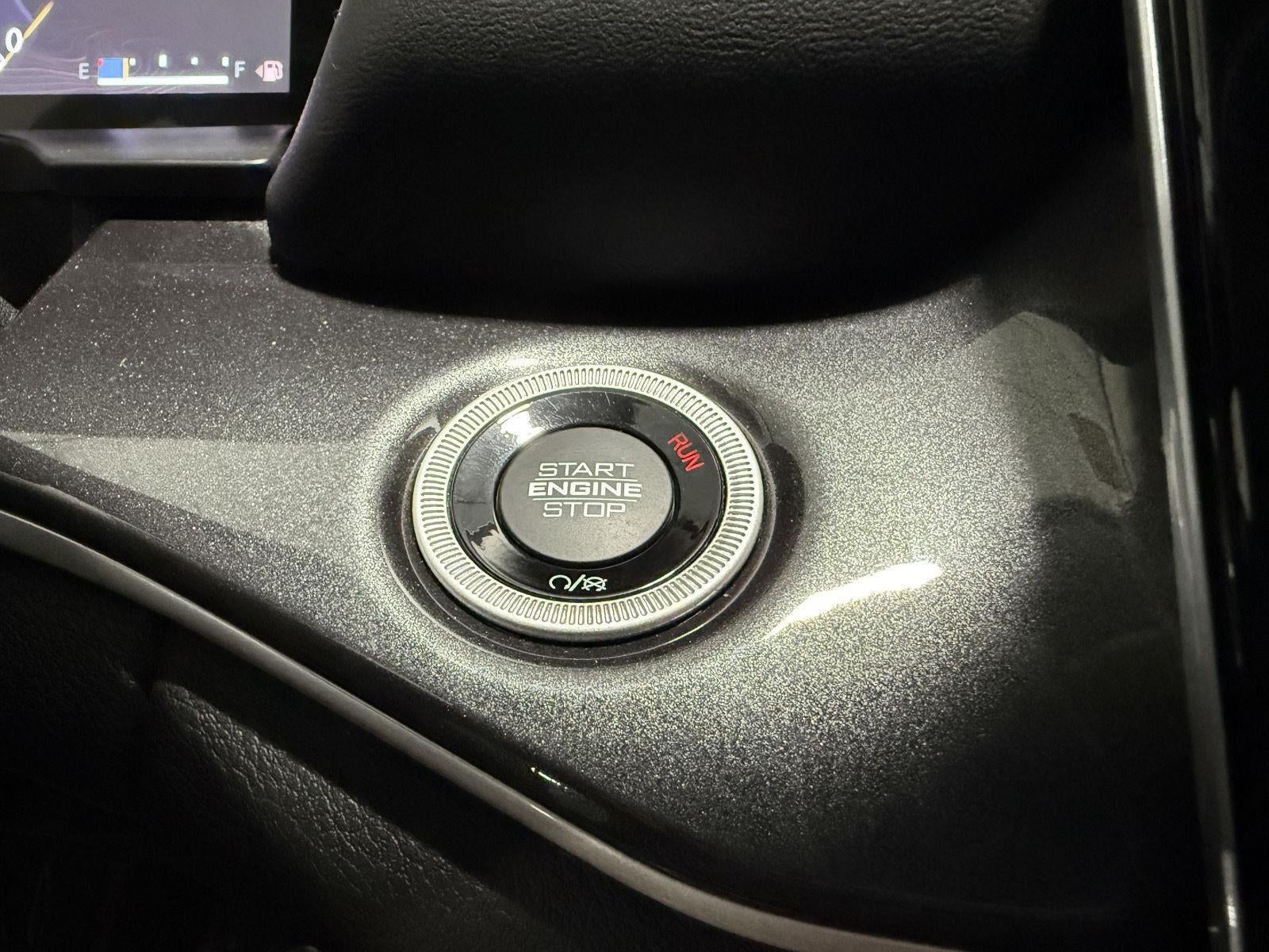 2021 Jeep Grand Cherokee L Laredo 4x4