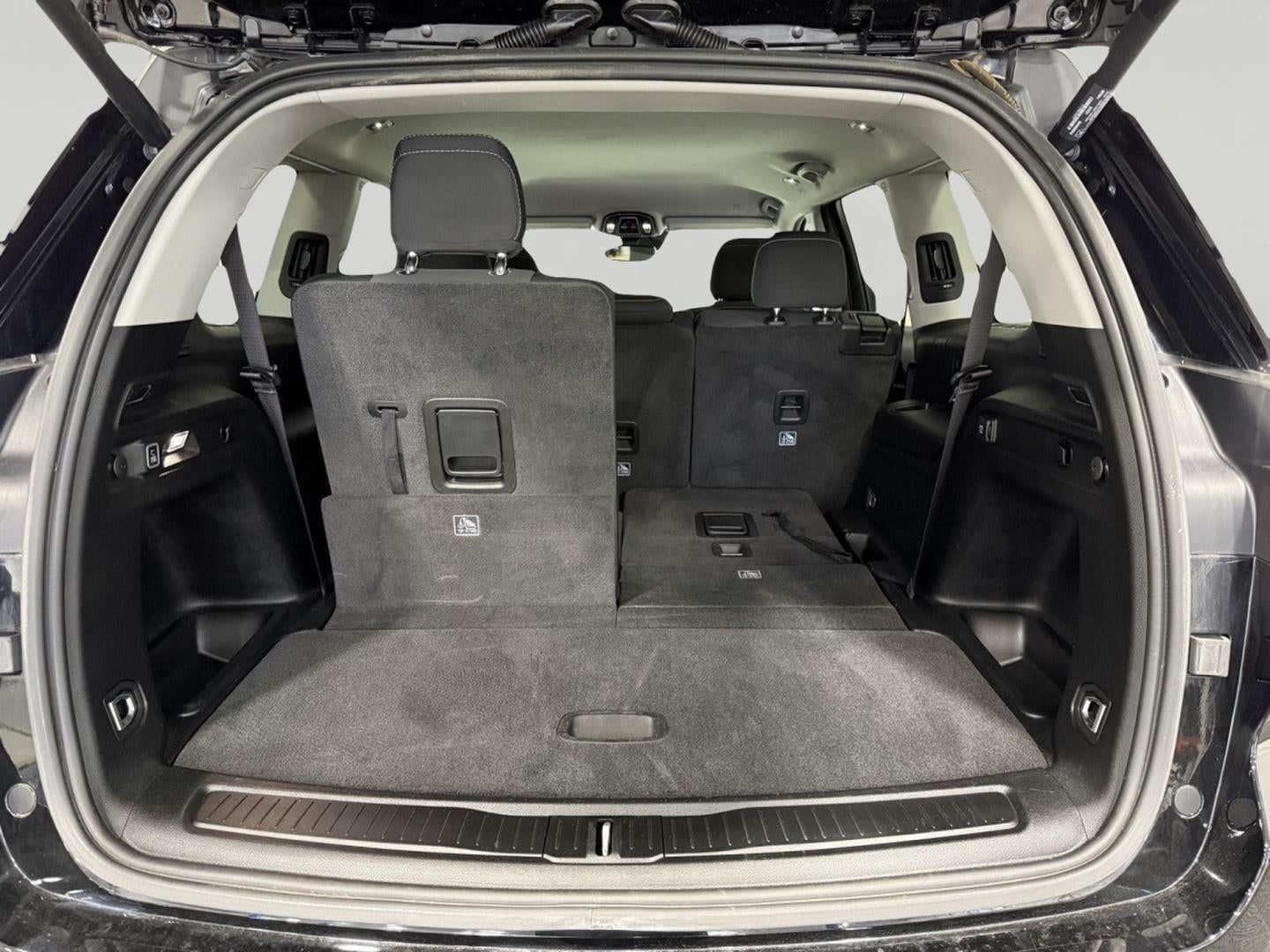 2021 Jeep Grand Cherokee L Laredo 4x4