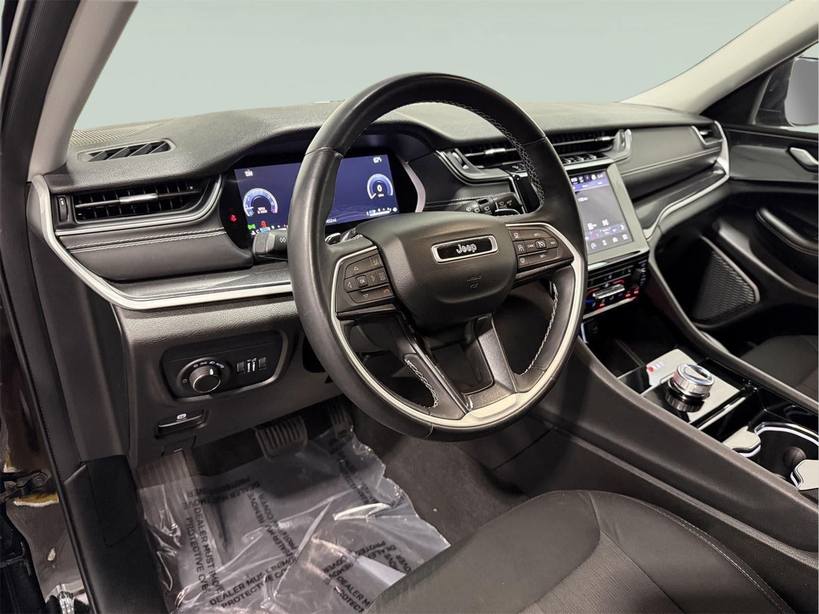 2021 Jeep Grand Cherokee L Laredo 4x4