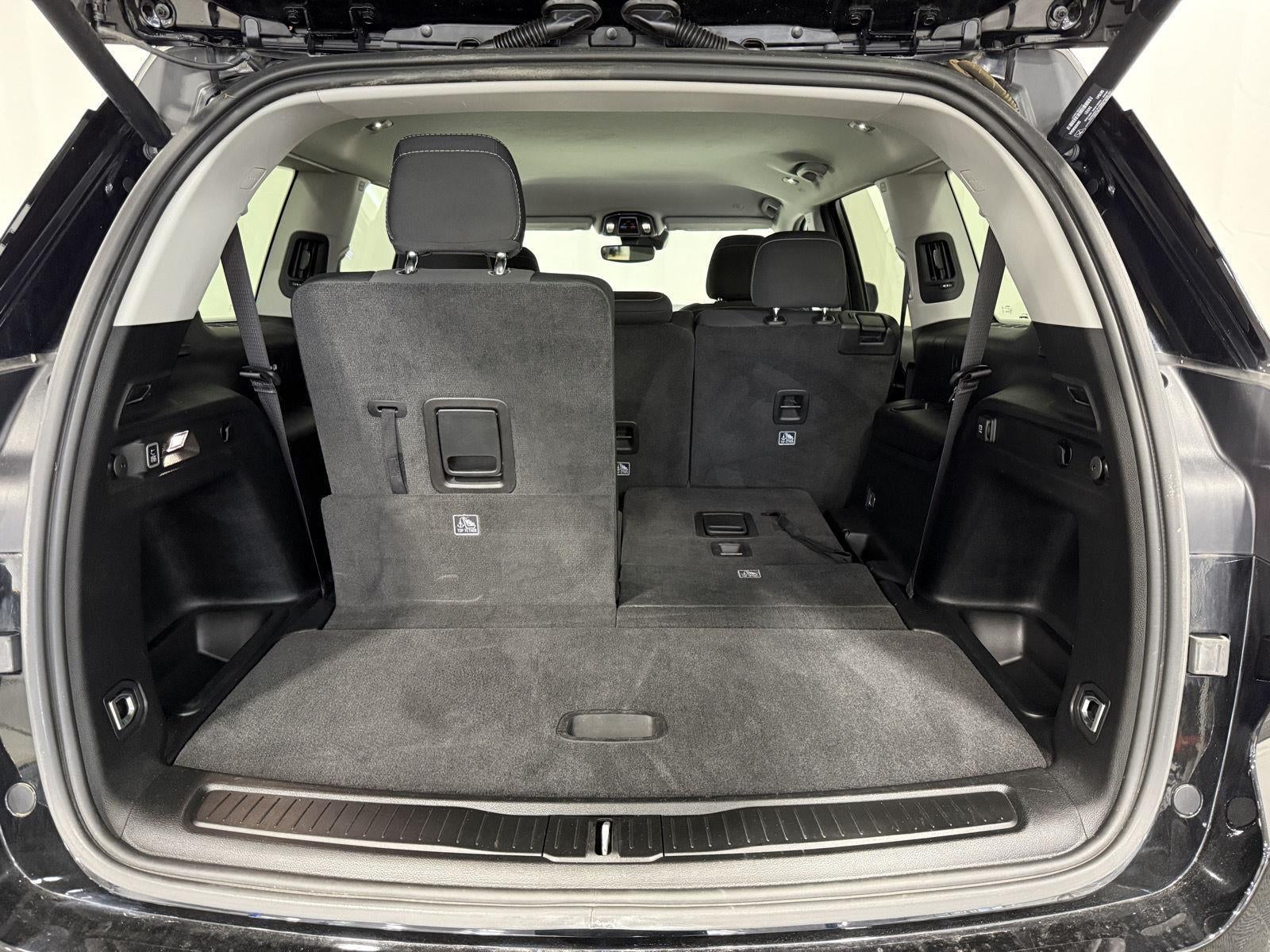 2021 Jeep Grand Cherokee L Laredo 4x4
