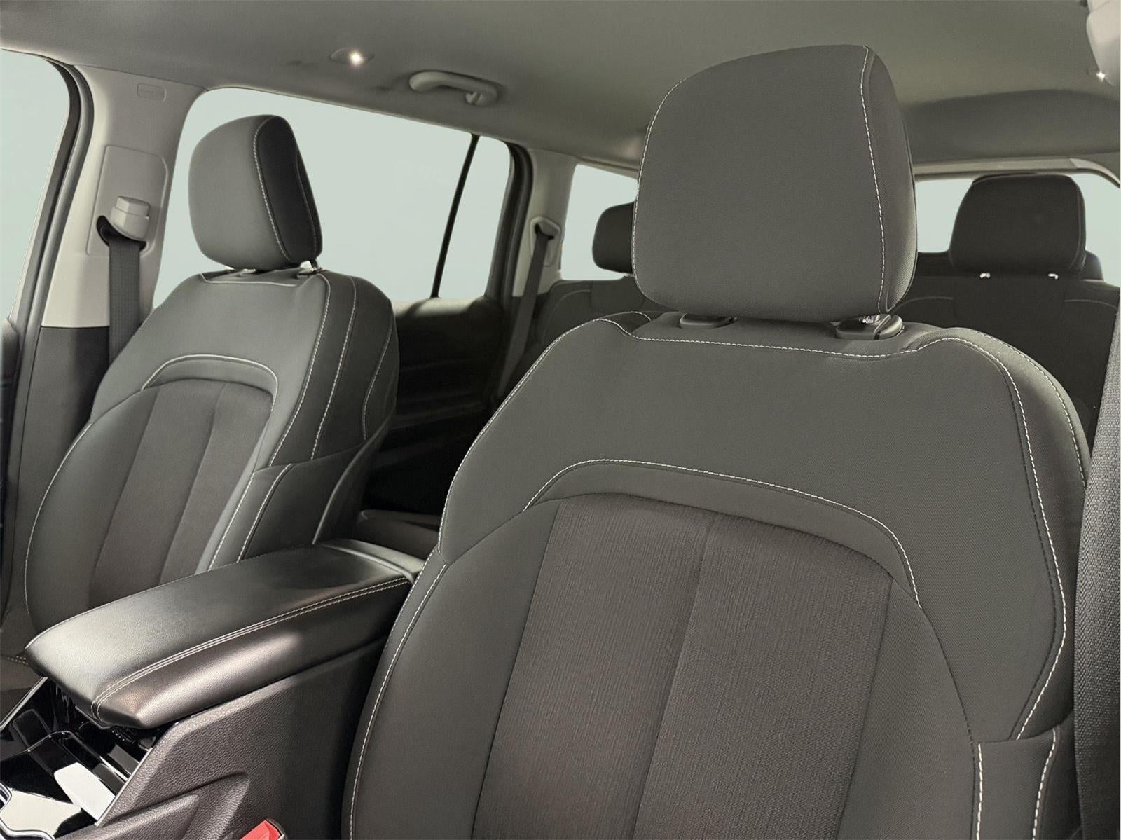 2021 Jeep Grand Cherokee L Laredo 4x4