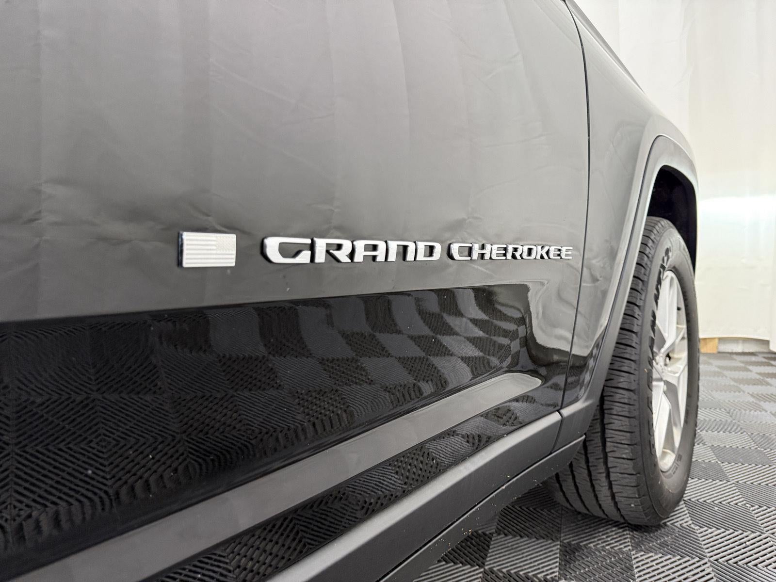 2021 Jeep Grand Cherokee L Laredo 4x4