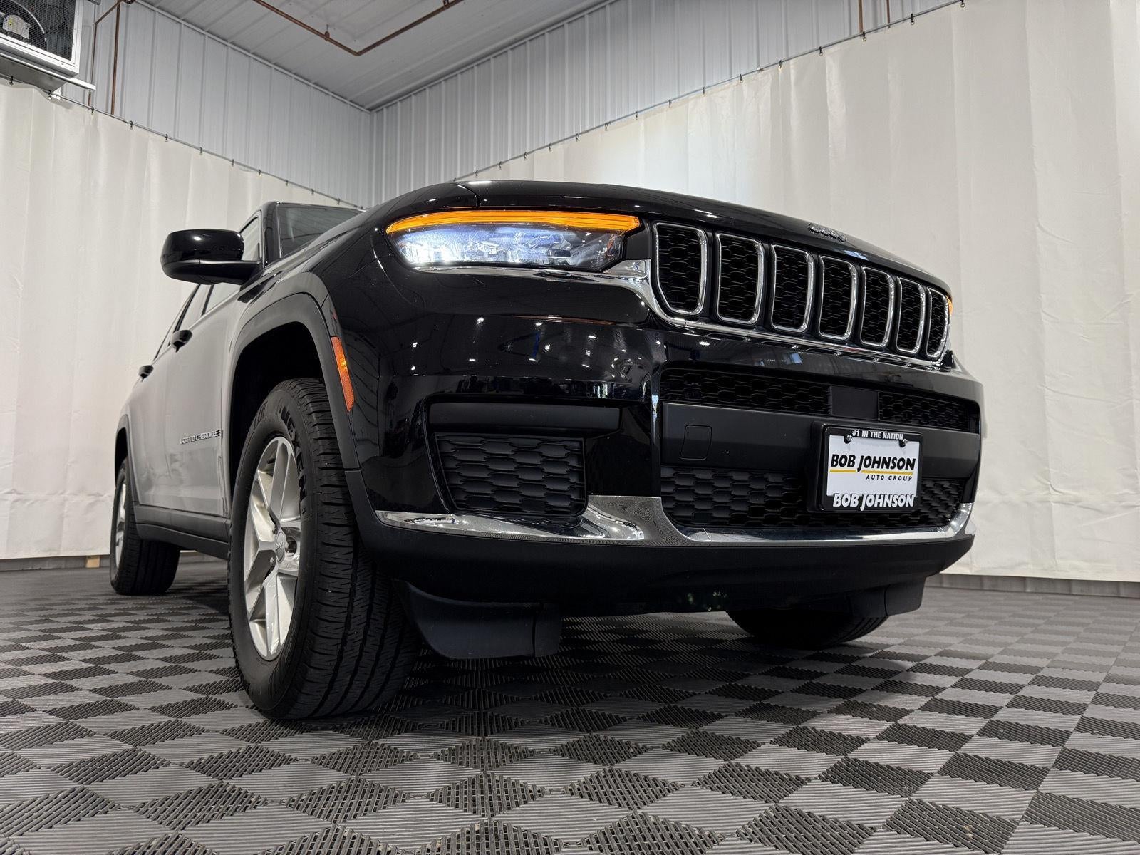 2021 Jeep Grand Cherokee L Laredo 4x4