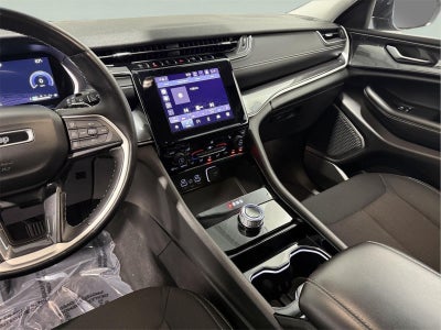 2021 Jeep Grand Cherokee L Laredo 4x4