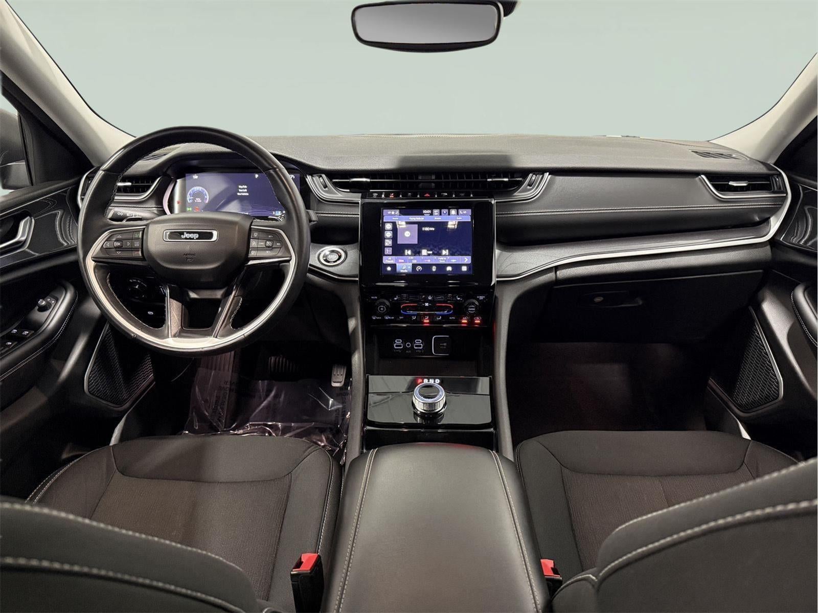 2021 Jeep Grand Cherokee L Laredo 4x4