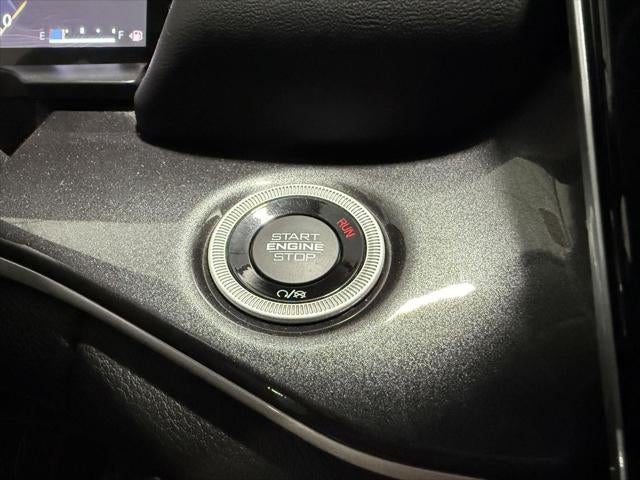 2021 Jeep Grand Cherokee L Laredo 4x4