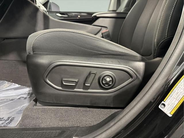 2021 Jeep Grand Cherokee L Laredo 4x4