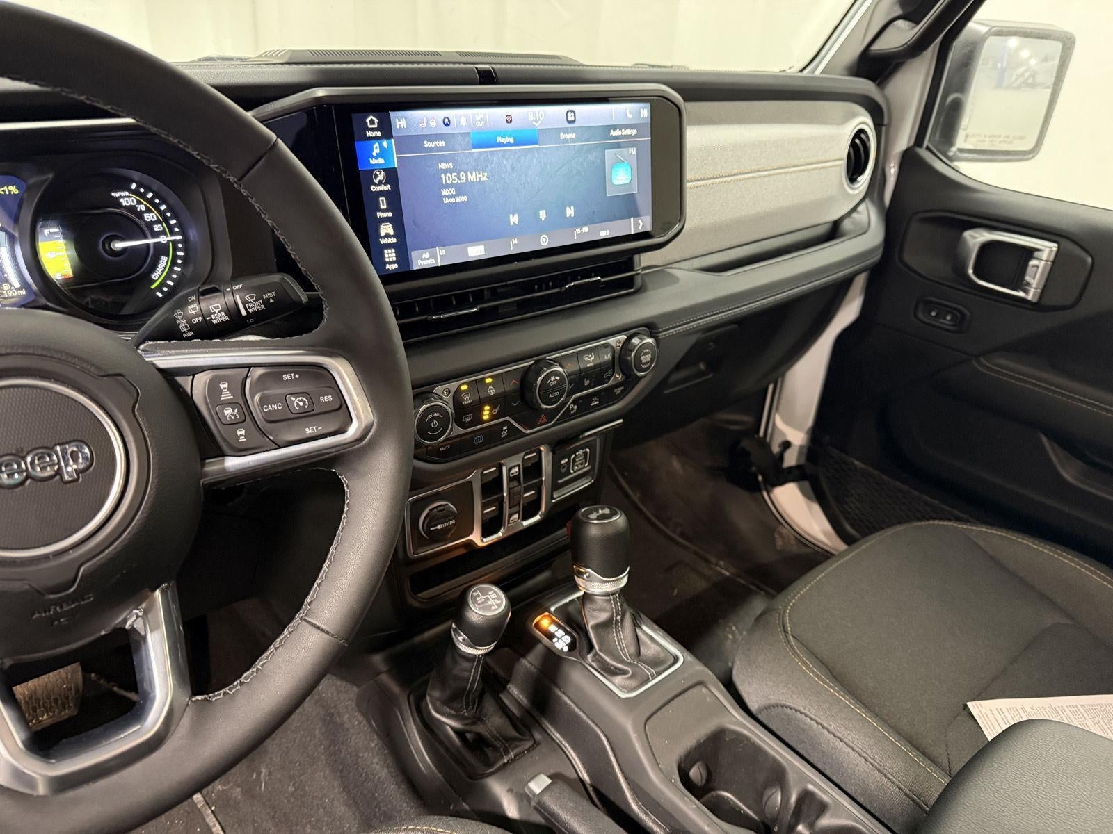 2025 Jeep Wrangler 4xe Sahara 4xe