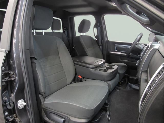2022 RAM 1500 Classic Warlock Quad Cab 4x4 6'4' Box