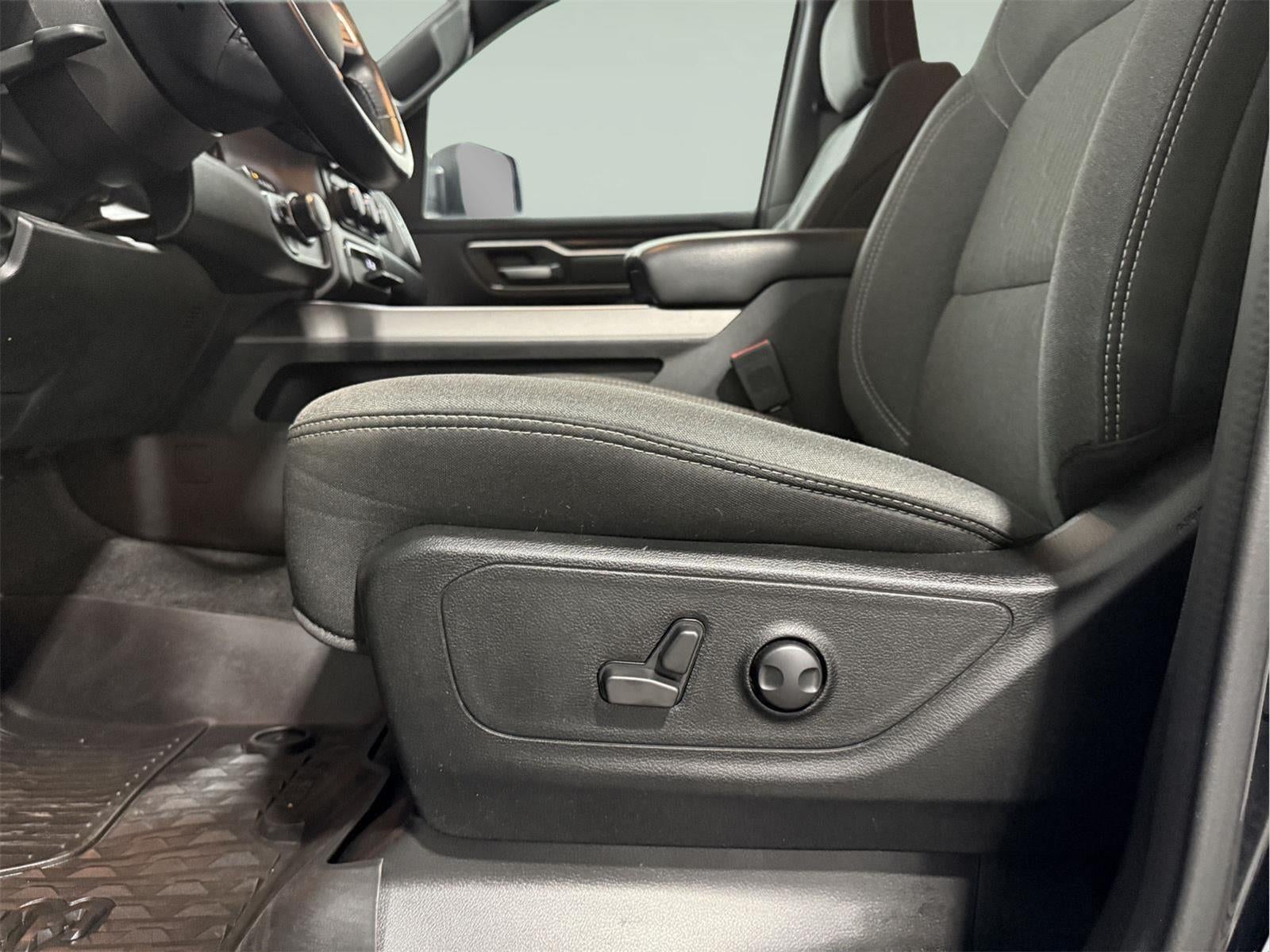 2023 RAM 1500 Big Horn Quad Cab 4x4 6'4' Box