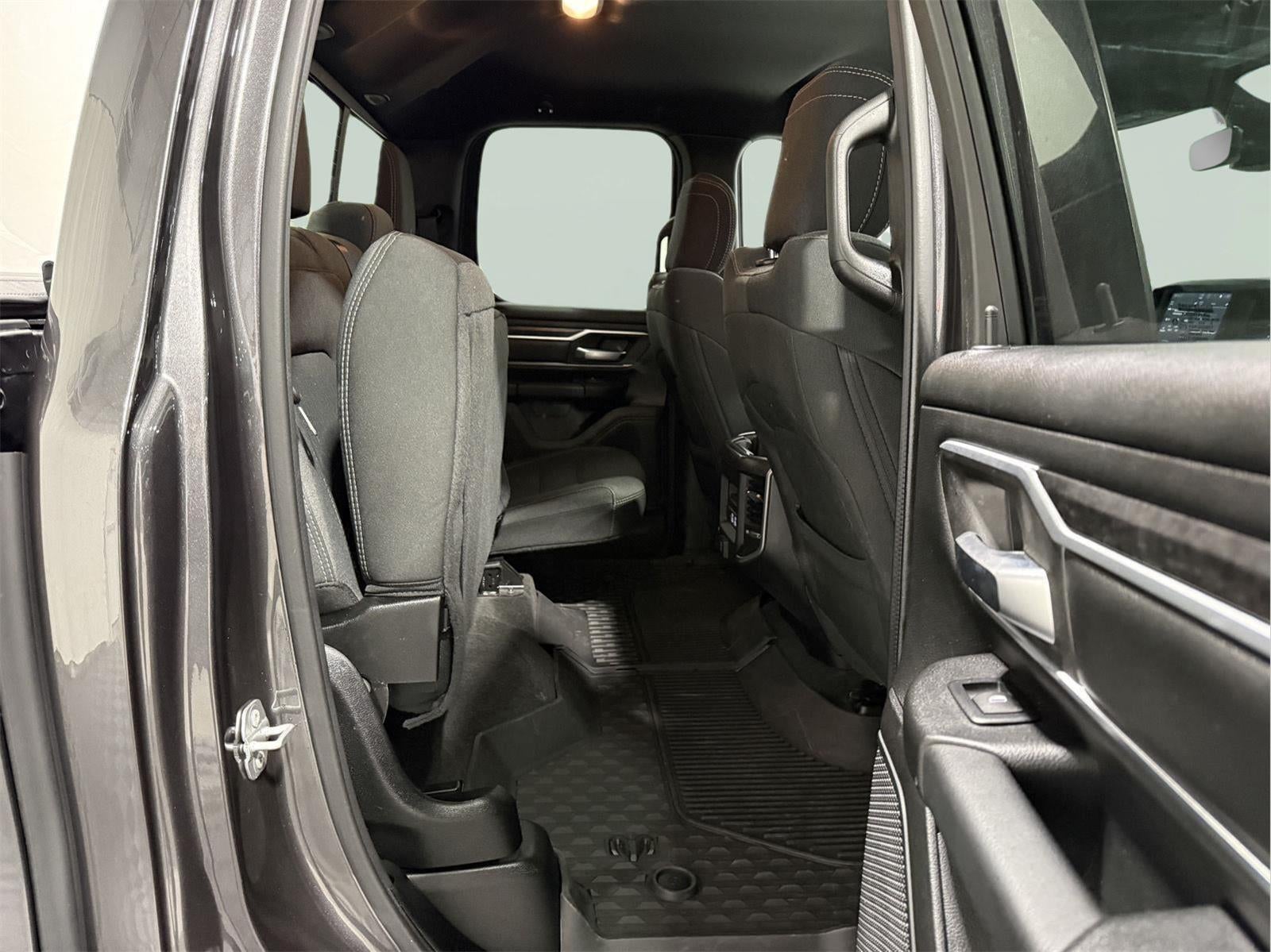 2022 RAM 1500 Big Horn Quad Cab 4x4 6'4' Box