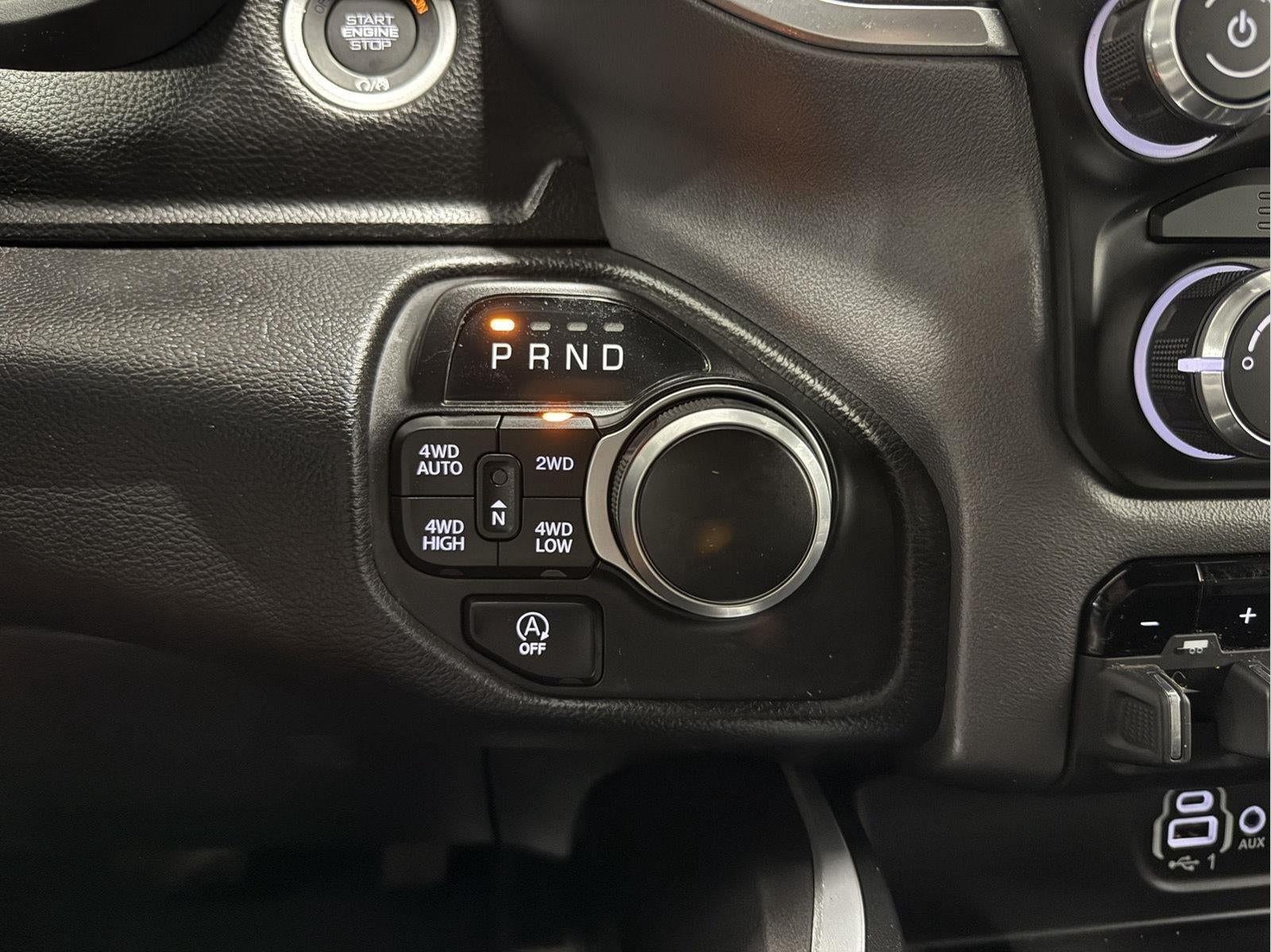 2023 RAM 1500 Big Horn Crew Cab 4x4 5'7' Box