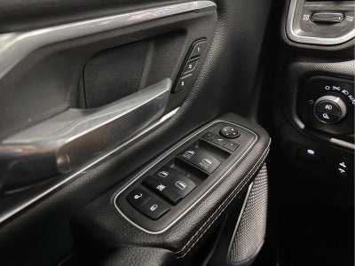 2022 RAM 1500 Laramie Crew Cab 4x4 5'7' Box