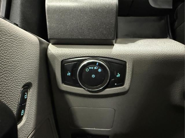 2018 Ford F-350 Chassis XL