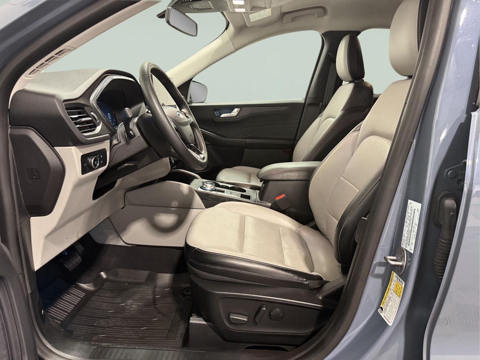 2023 Ford Escape Platinum