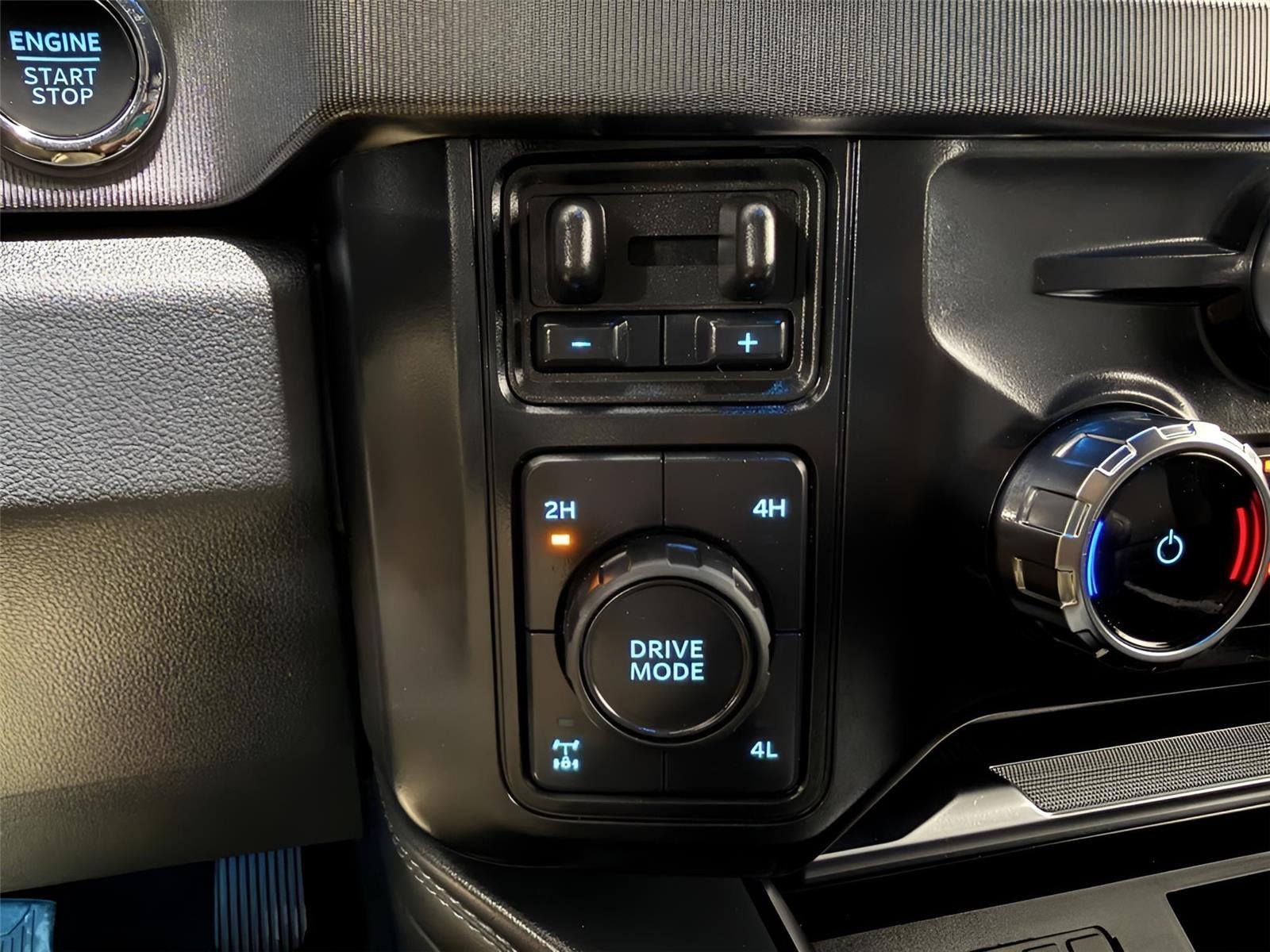 2025 Ford F-250 Platinum