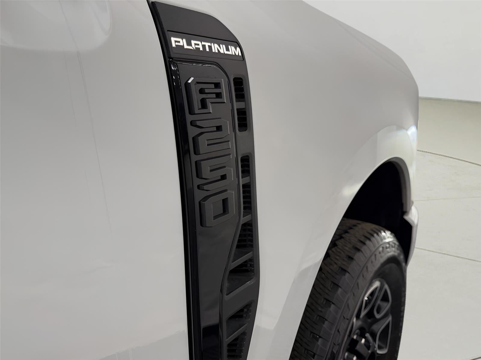 2025 Ford F-250 Platinum