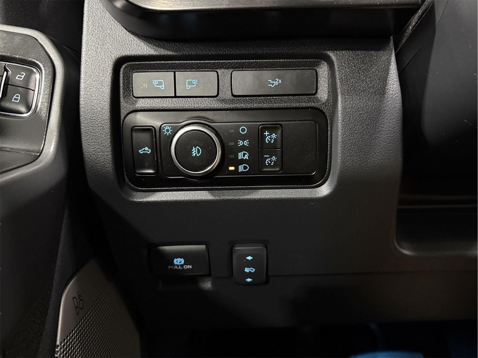 2023 Ford F-350 LARIAT